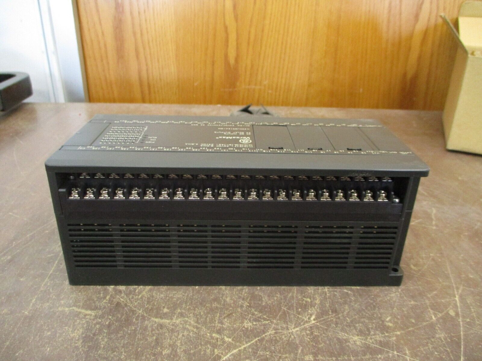 GE VersaMax 64PT AC/DC/Relay Module IC200UDR164-DH New Surplus