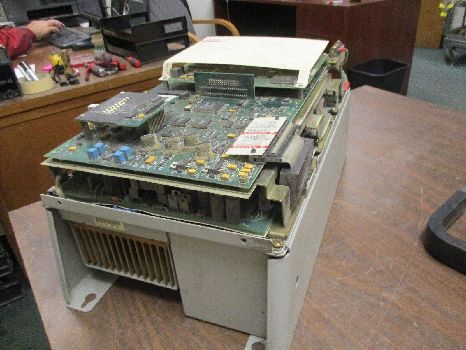 Allen-Bradley DC-AC Drive SA3100-R030-AX-L6R 30HP *Open Chassis* Used