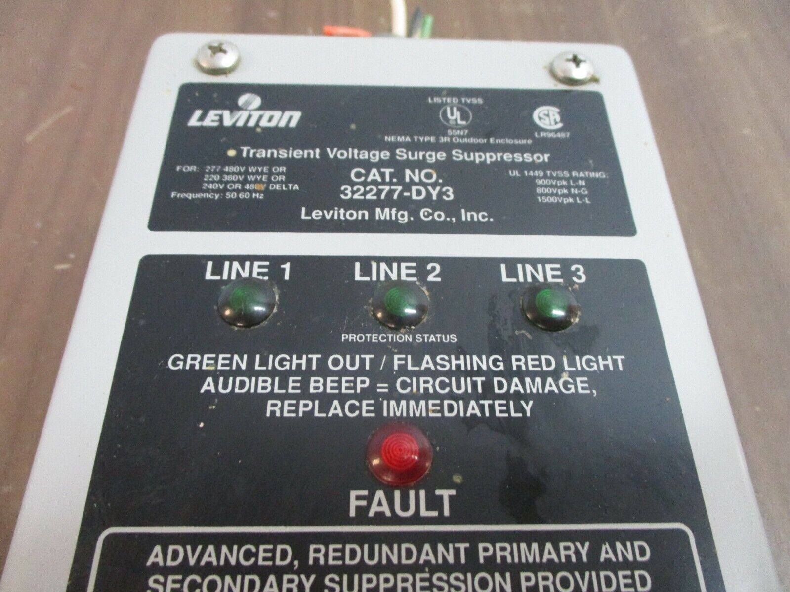 Leviton 3R Surge Protector 32277-DY3 277/480VY 240/480V 50/60Hz, Used