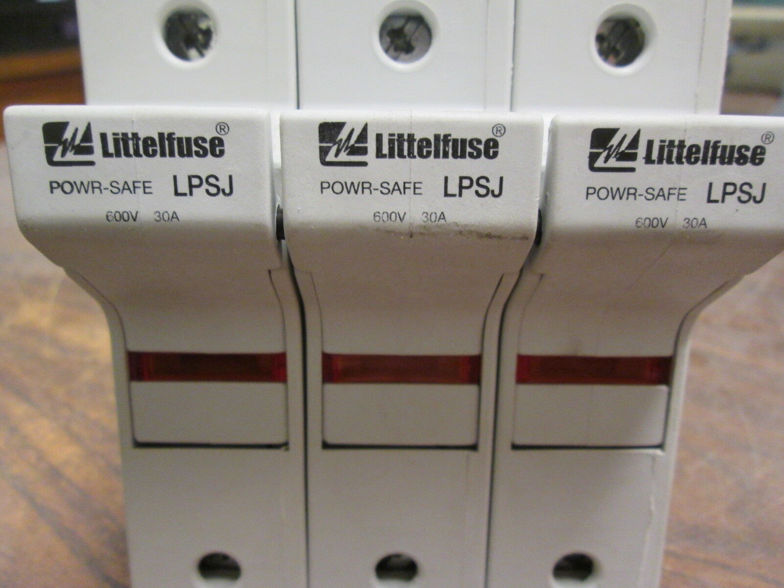 Littlefuse POWR-Safe Fuse Holder LPSJ30-3ID 30A 600V 3P Used
