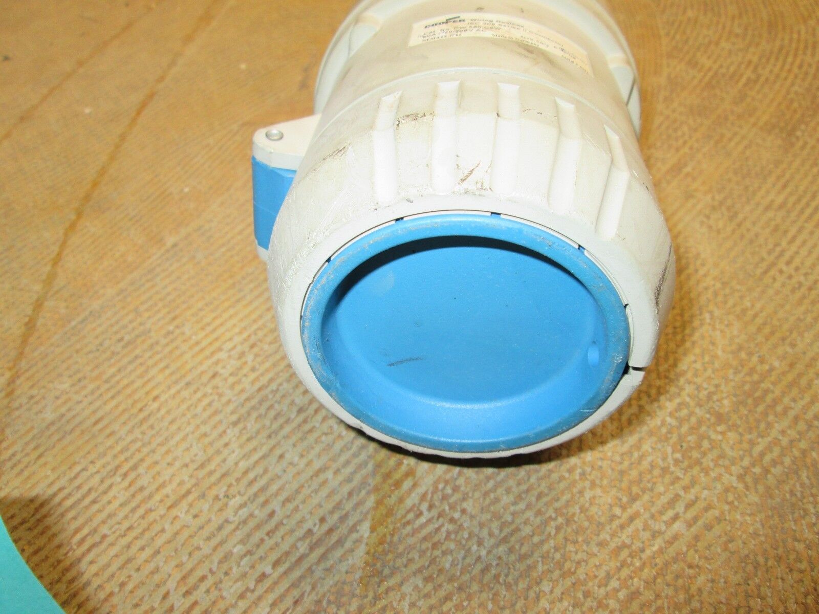 Cooper Receptacle CW560C9W 60A 120/208VAC 4P 5W NEMA 4X Rated