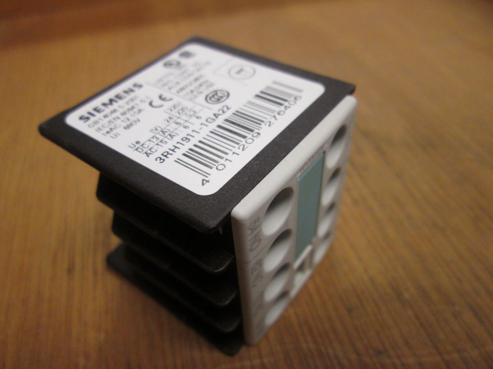 Siemens Auxiliary Switch Block 3RH1911-1GA22 2 NOs 2 NCs New Surplus