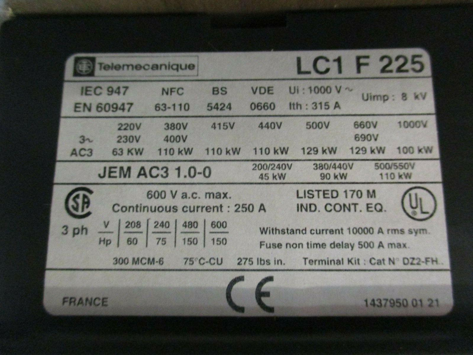 Telemecanique Contactor LC1F225 265/277V Coil 250A 600V w/ (1) Aux Contact Block