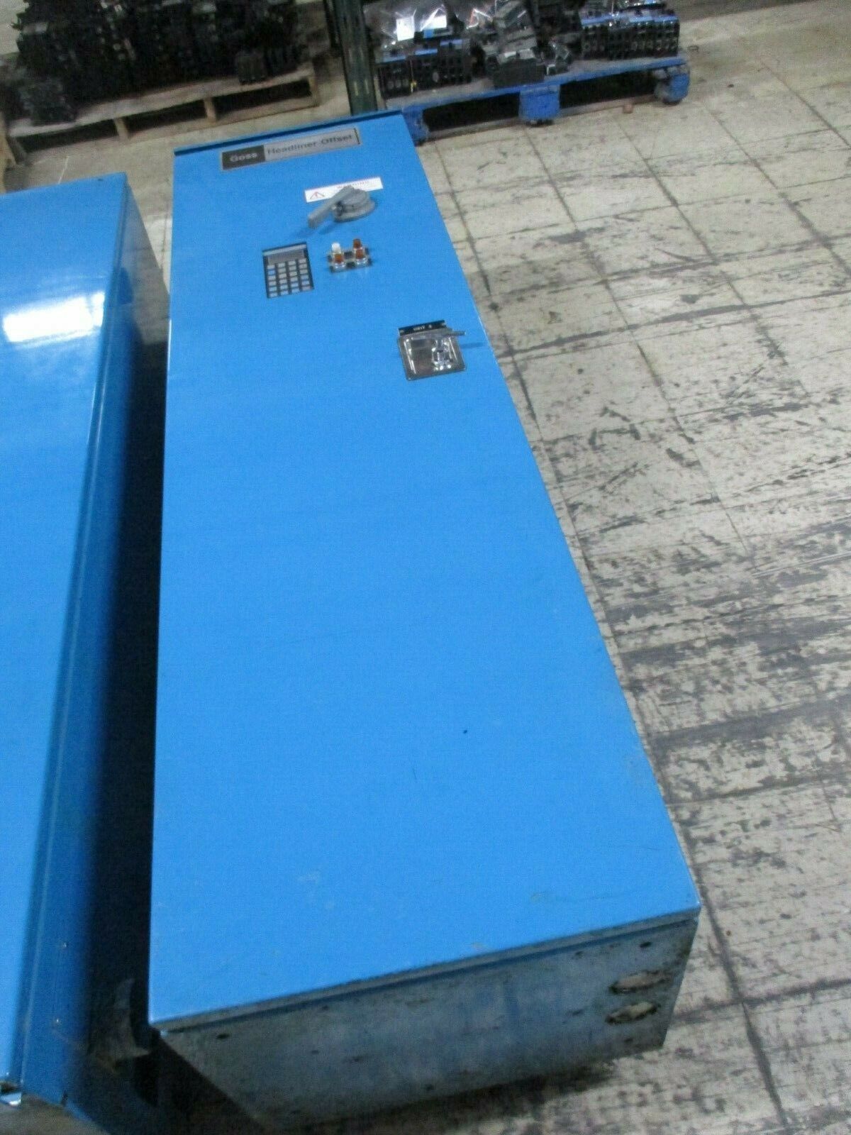 Allen-Bradley Series 2 DC Unit Drive 1395-AR-1B-A140-FE1-CF1-LD-AD-SA 75HP Used