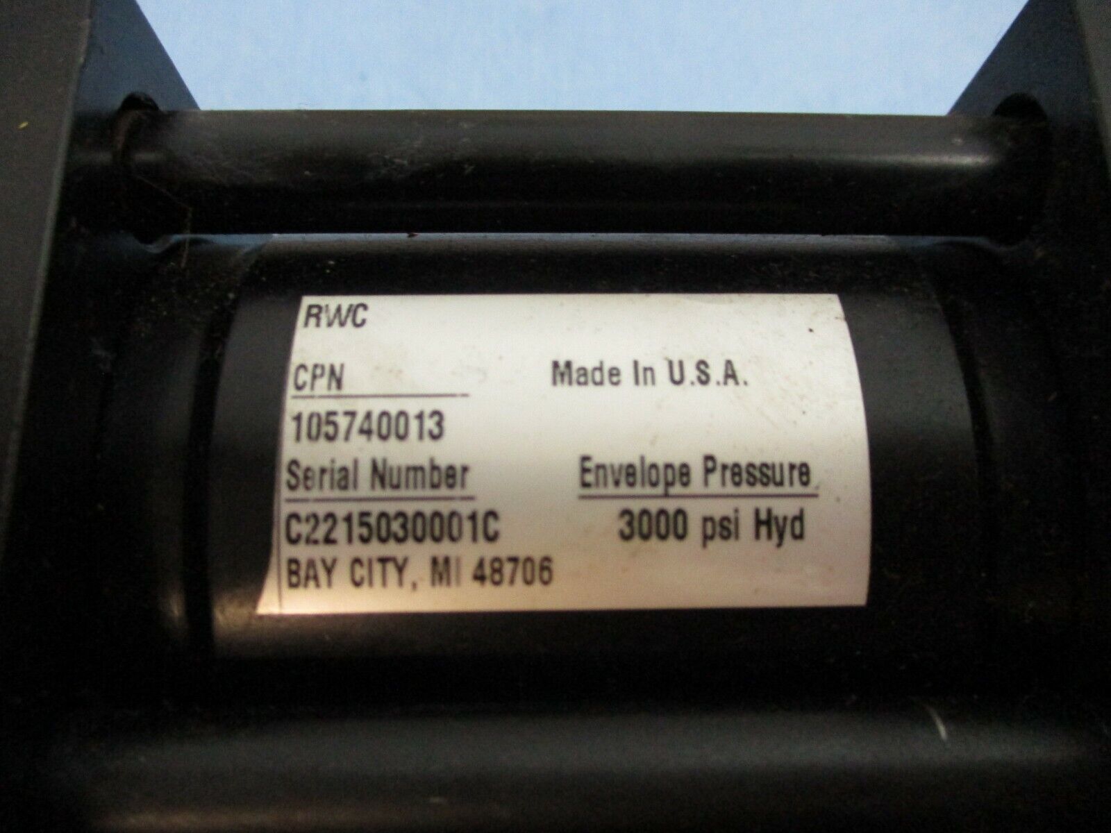 RWC Hydraulic Cylinder 105740013 3000 PSI Used