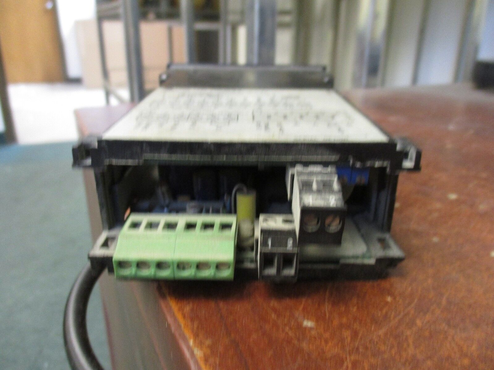 Red Lion Controls Panel Meter IMT02003 115VAC 50/60Hz 14VA Used