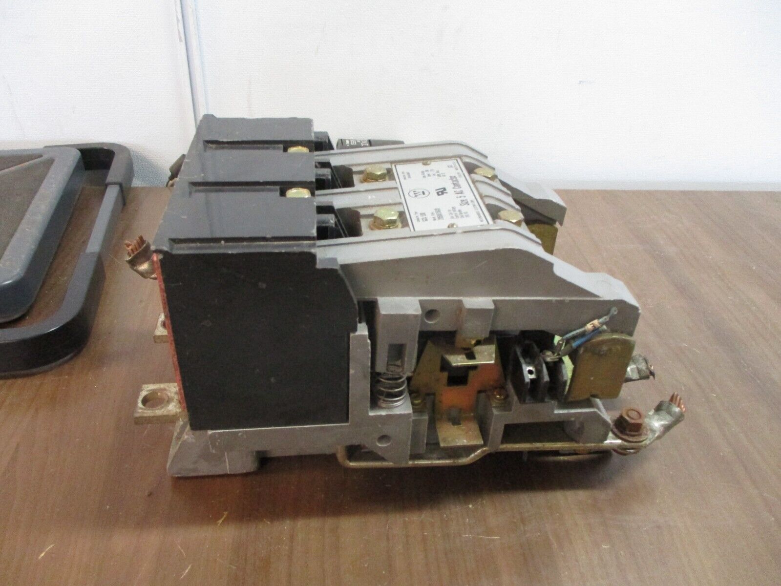 Westinghouse GCA 530 Size 5 Contactor 2045A40G01 300A 600V 60Hz Used