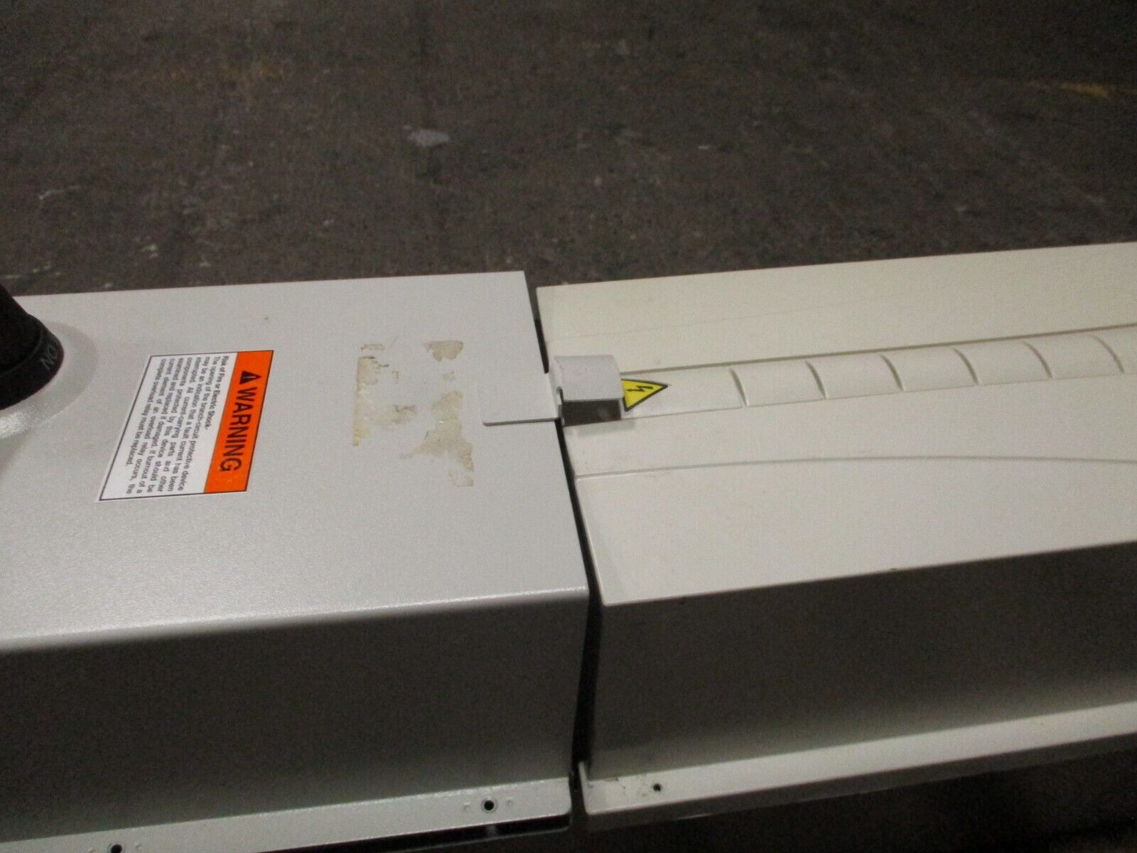 ABB ACS550 AC Drive w/ Disconnect ACS550-PC-072A-4+B0S5+L512 50HP 3Ph w/ Keypad