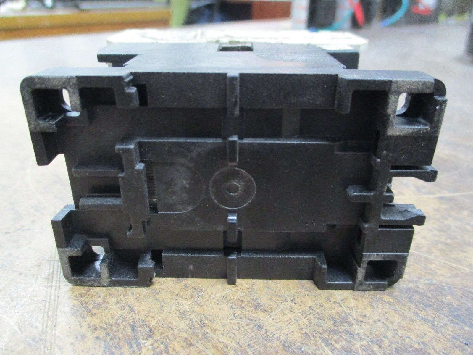 Eaton Size 00 Contactor AN16AN0 9A 120V Coil Used