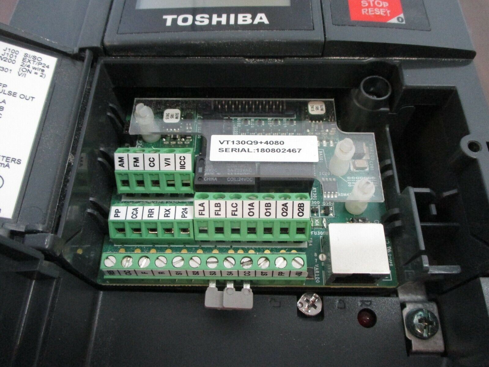 Toshiba Q9 Plus AC Drive VT130Q9+4080 7.5HP 3Ph w/ Keypad *Chipped Plastic* Used