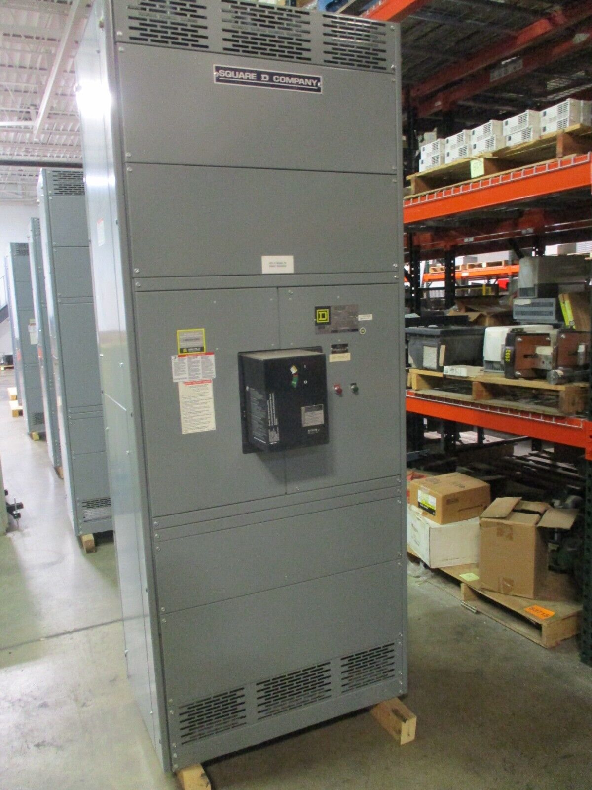Square D DC Breaker Disconnect PAF362000DC1625 2000A Encl: 21876819-001 500VDC