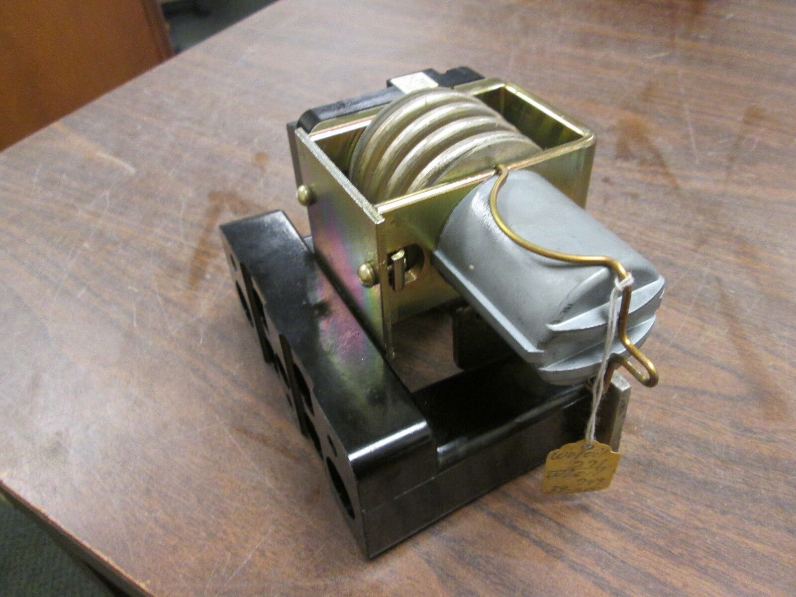 Allen-Bradley Inverse Time Relay 810-NX48 600V Max Used