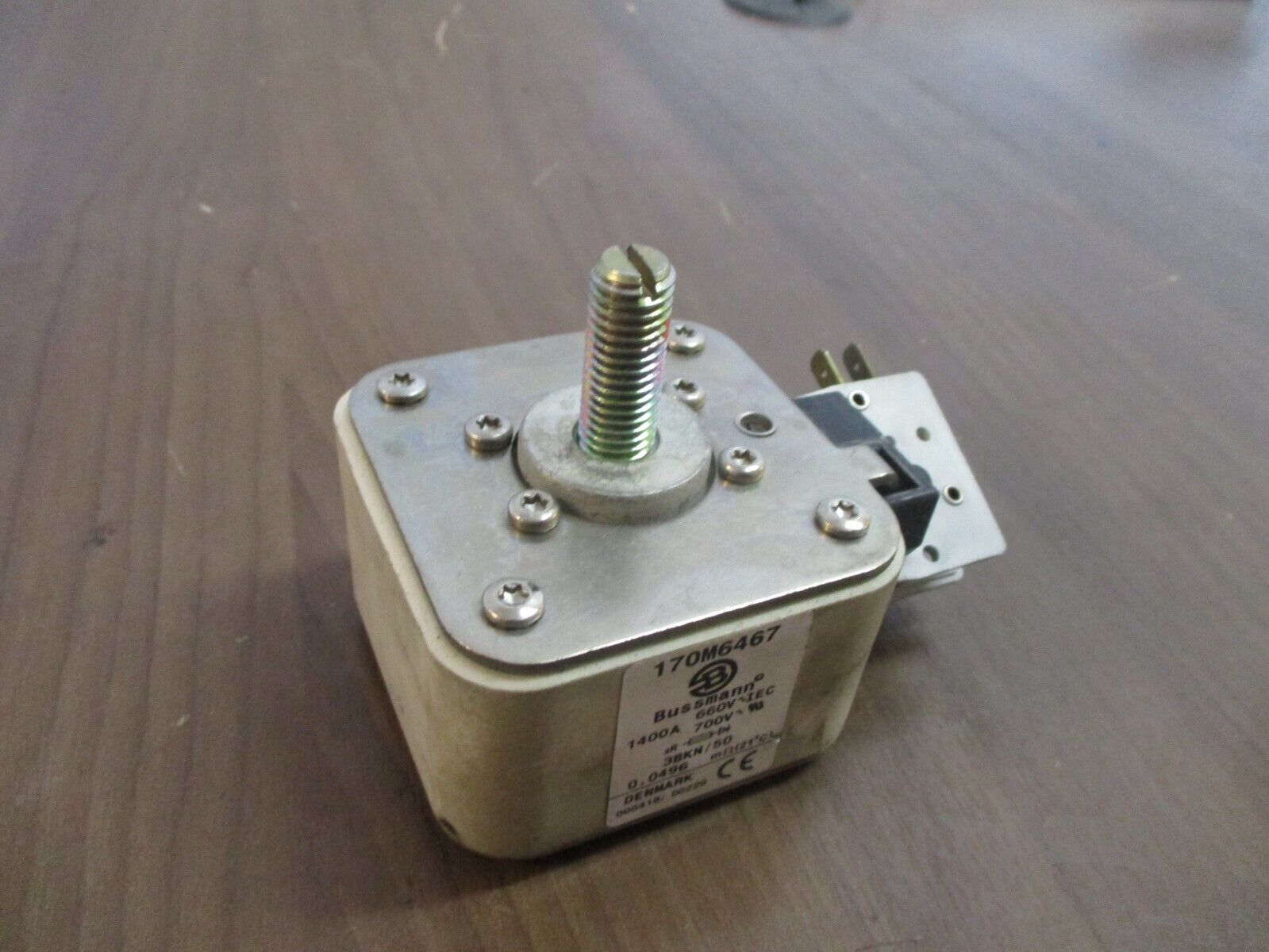 Bussmann Fuse 170M6467 1400A 700V, Used
