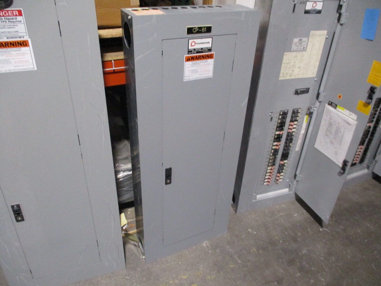 GE Main Breaker Circuit Breaker Panel AQU3422RCX 225A Max 250A Main 208/120V 3Ph