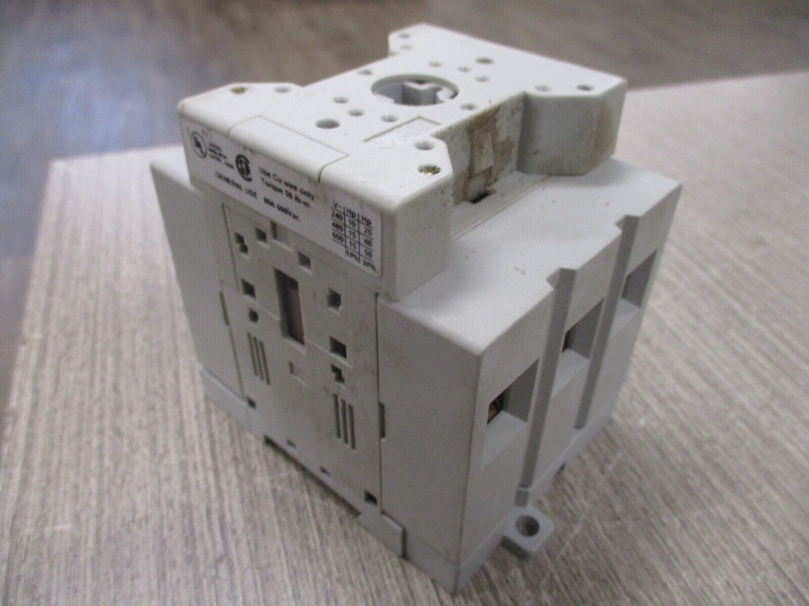 Allen-Bradley Disconnect Switch 194E-E80-1753 Ser. B 80A 600V *Now Handle* Used
