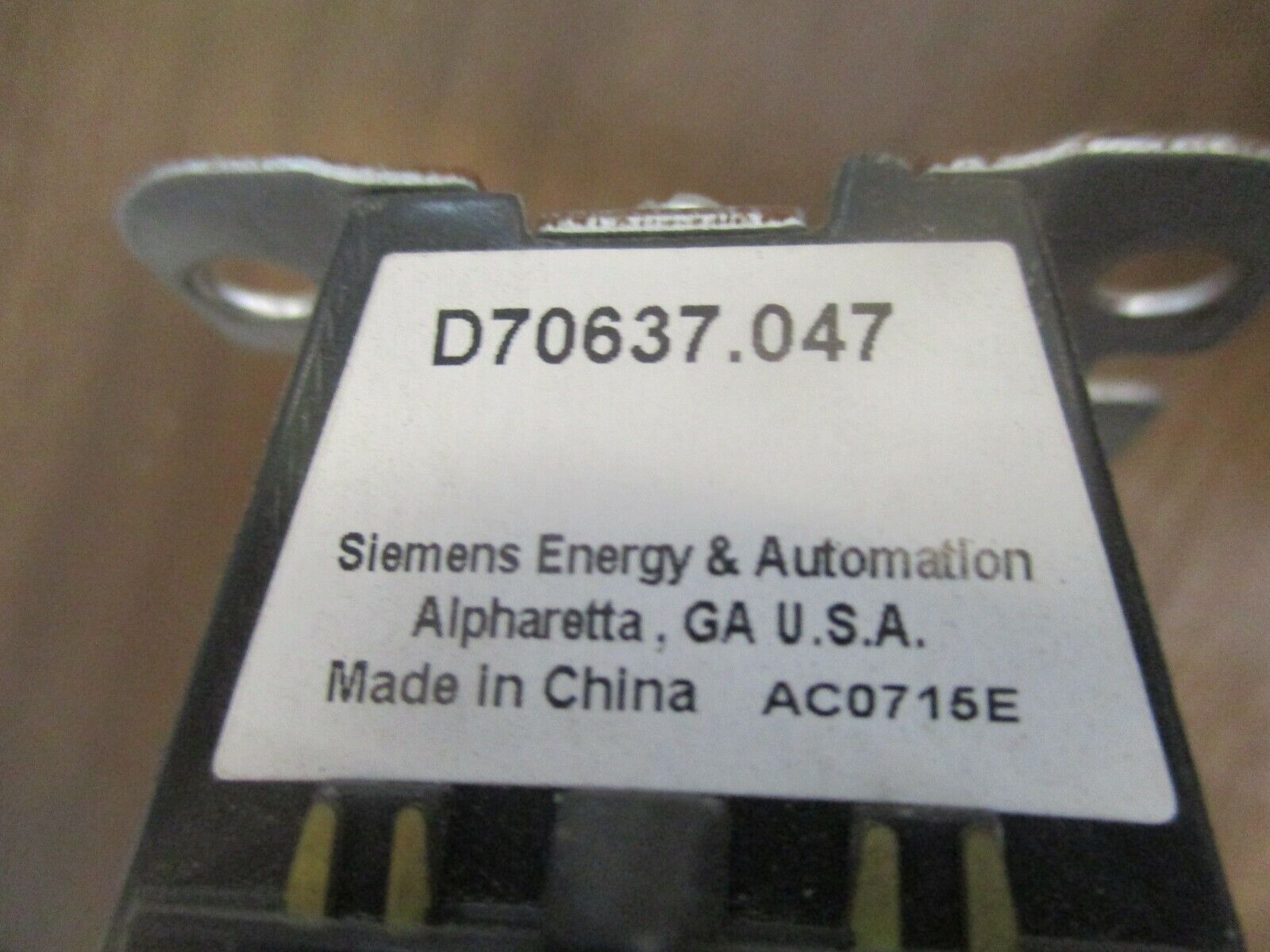 Liebert Contactor E-011A 24V Coil 20A 600V Used