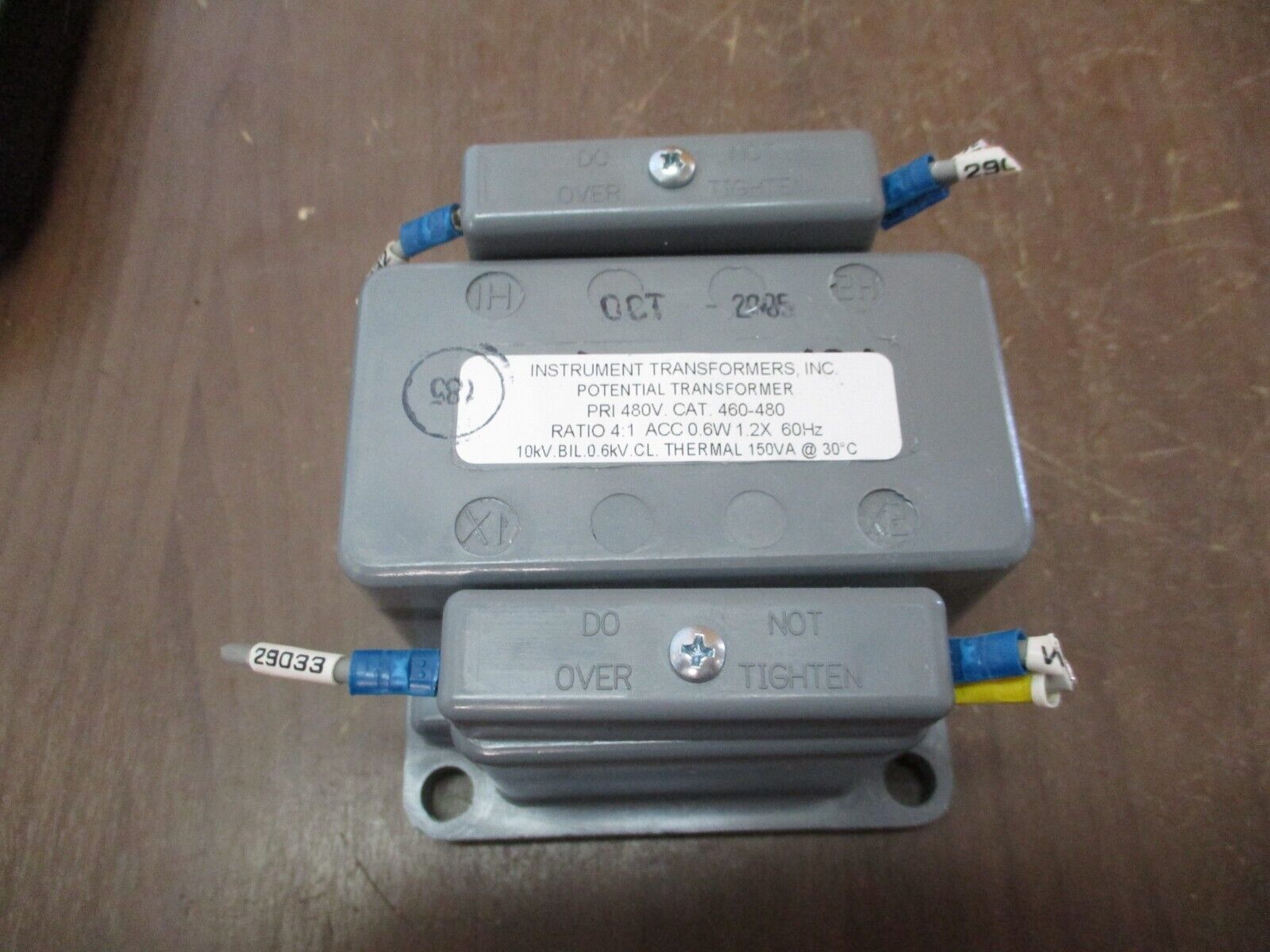 Instrument Transformer Potential Transformer 460-480 Ratio 4:1 Pri: 480V 50-60Hz