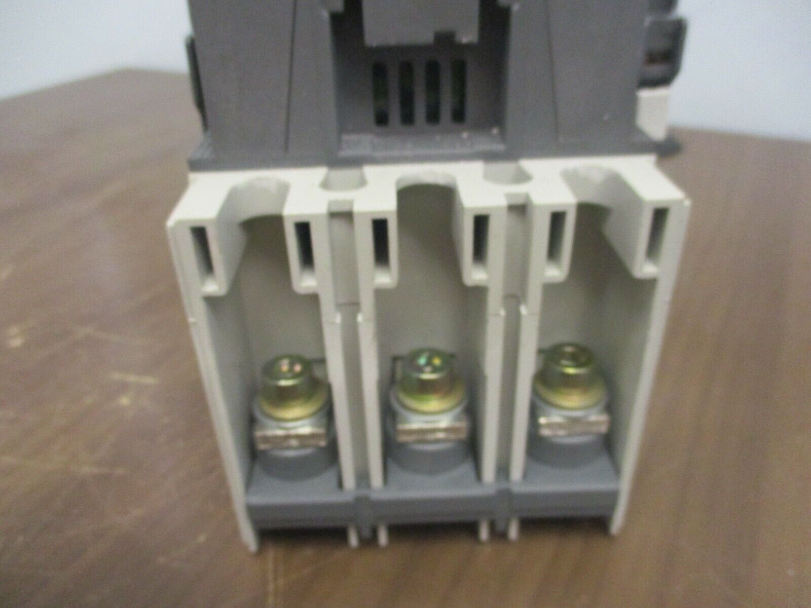 ABB Contactor AF145-30 20-60VDC Coil 230A 600V Used