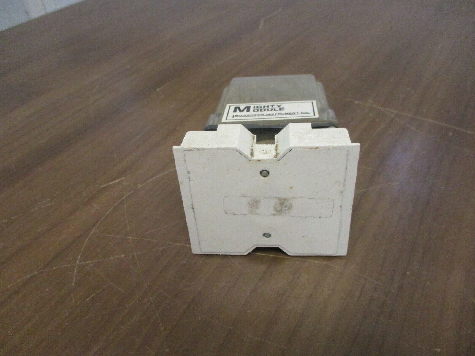 Wilkerson Mighty Module MM1400 115VAC Option: 120ohm.00627 w/ Base Used