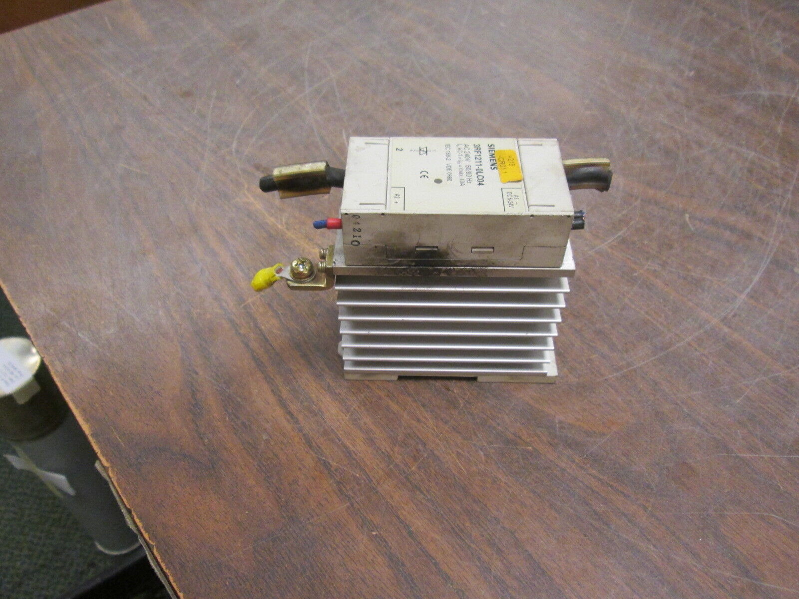 Siemens Semiconductor Contactor 3RF1211-0LC04 240V 40A 50/60Hz Used