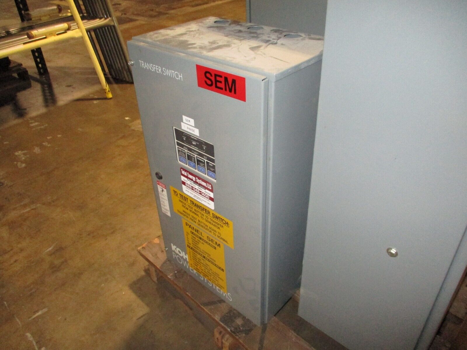 Kohler Automatic Transfer Switch KCT-AMTA-0104S 104A 480V 3Ph 4W 3P 60Hz Used