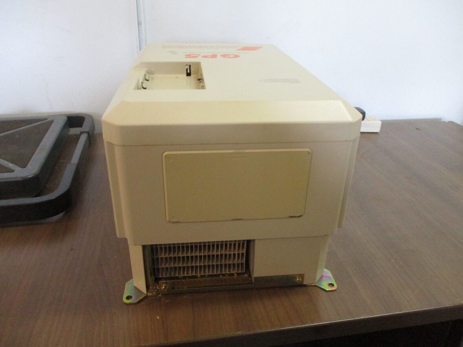 Saftronics GP5 AC Drive GP54011 P5U4011 20HP 3Ph *No Keypad* Used