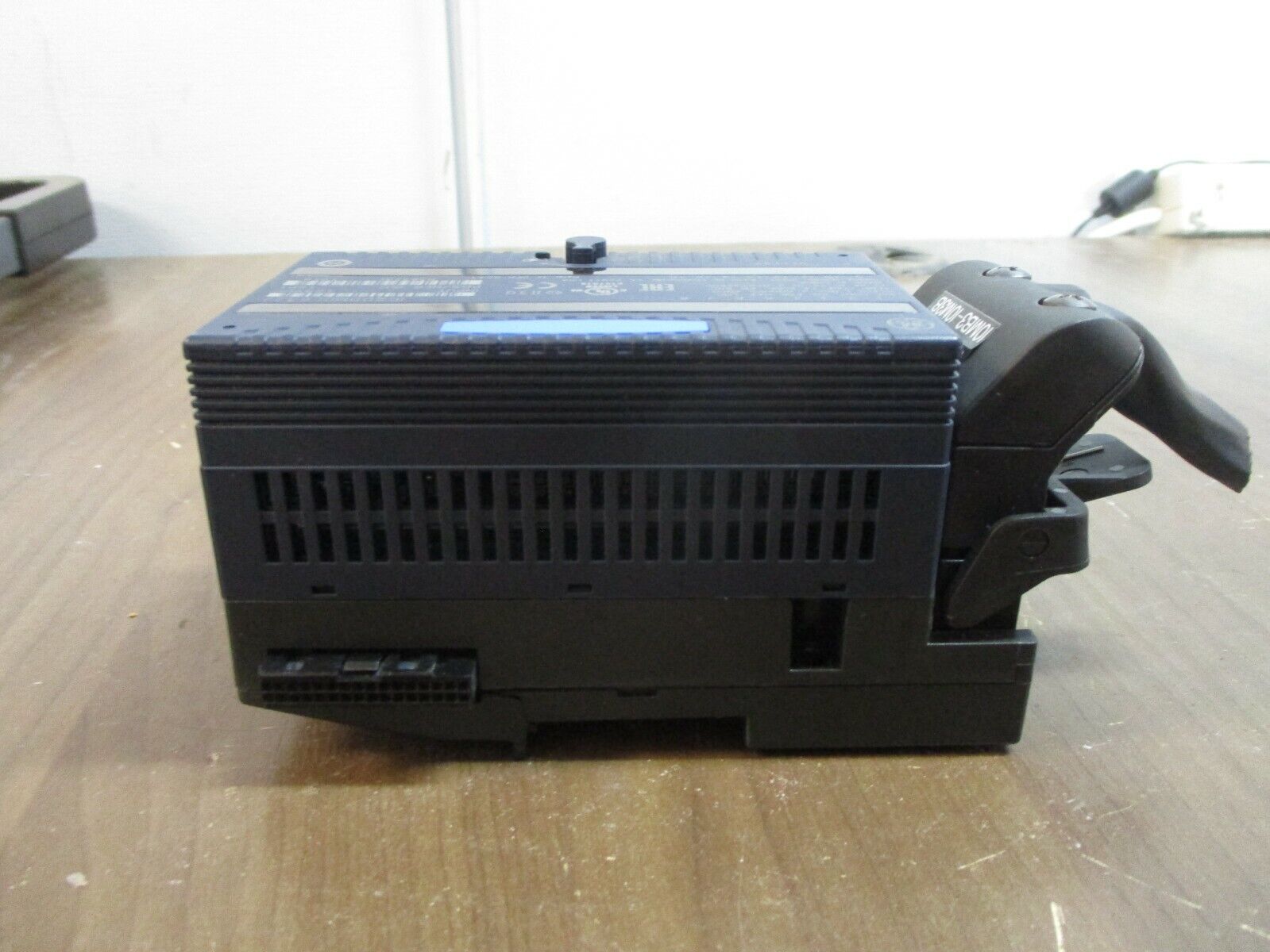 GE VersaMax Isolated Input Module IC200MDL632J 16PT 125VDC Used