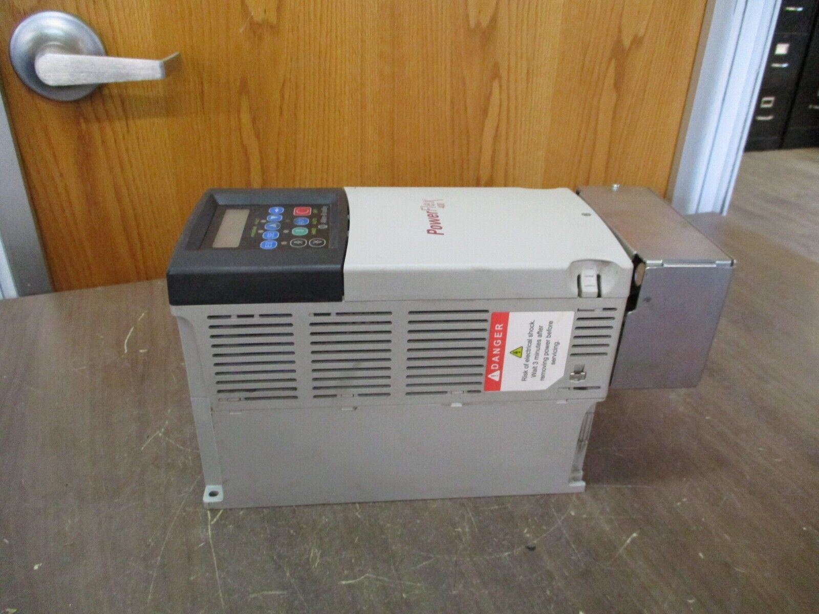 Allen-Bradley PowerFlex 400 AC Drive 22C-D017N103 Ser. A 10HP 3Ph Used