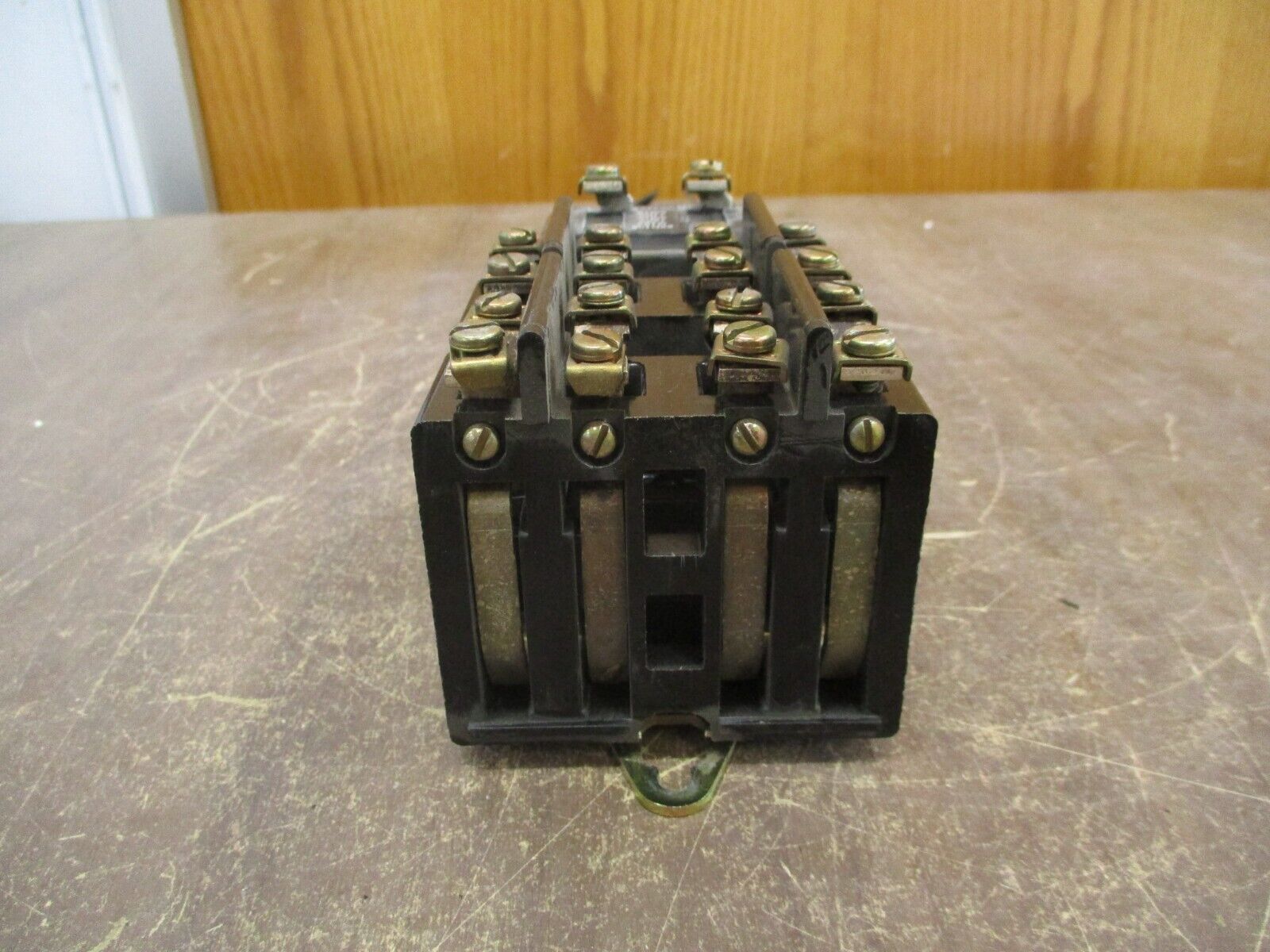 GE Lighting Contactor CR260L20JA 20A 120V Coil Used