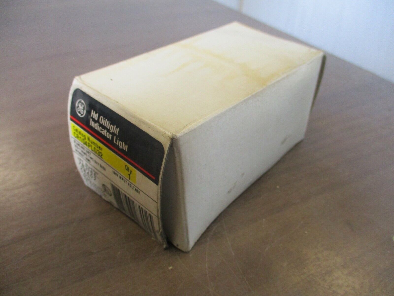 GE Hd Oiltight Indicator Light CR104PLG32 120V New Surplus