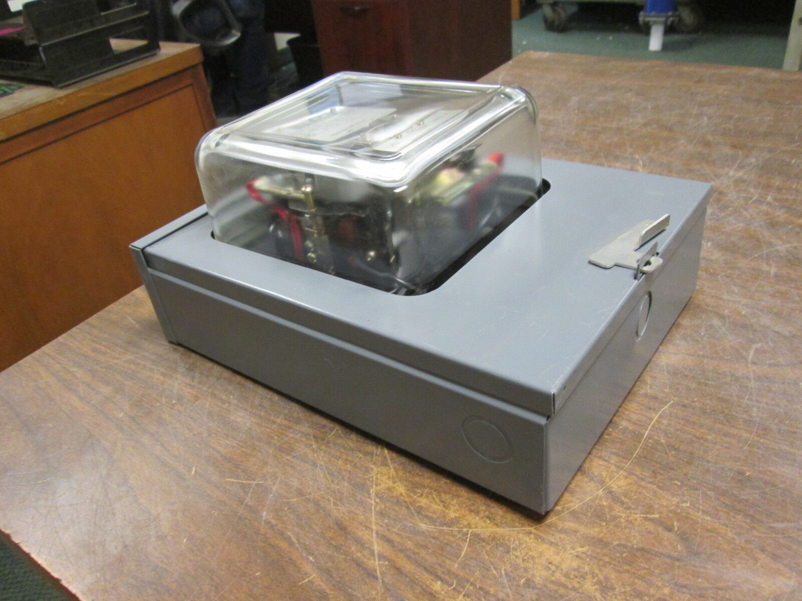 Osaki Watthour Meter 0Q91HT 120/208Y 3Ph 4W 60Hz Used