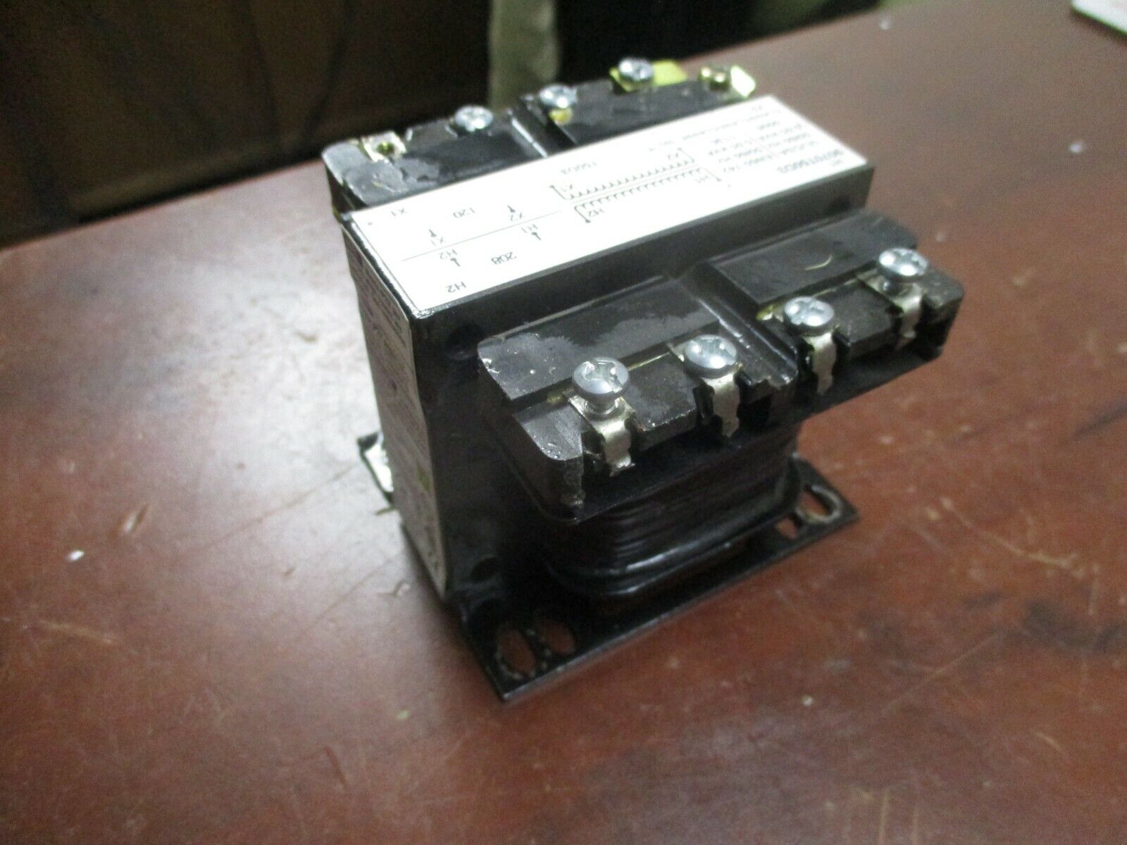 Square D Transformer 9070T50D3 0.05KVA Pri: 208V Sec: 120V 50/60Hz Used