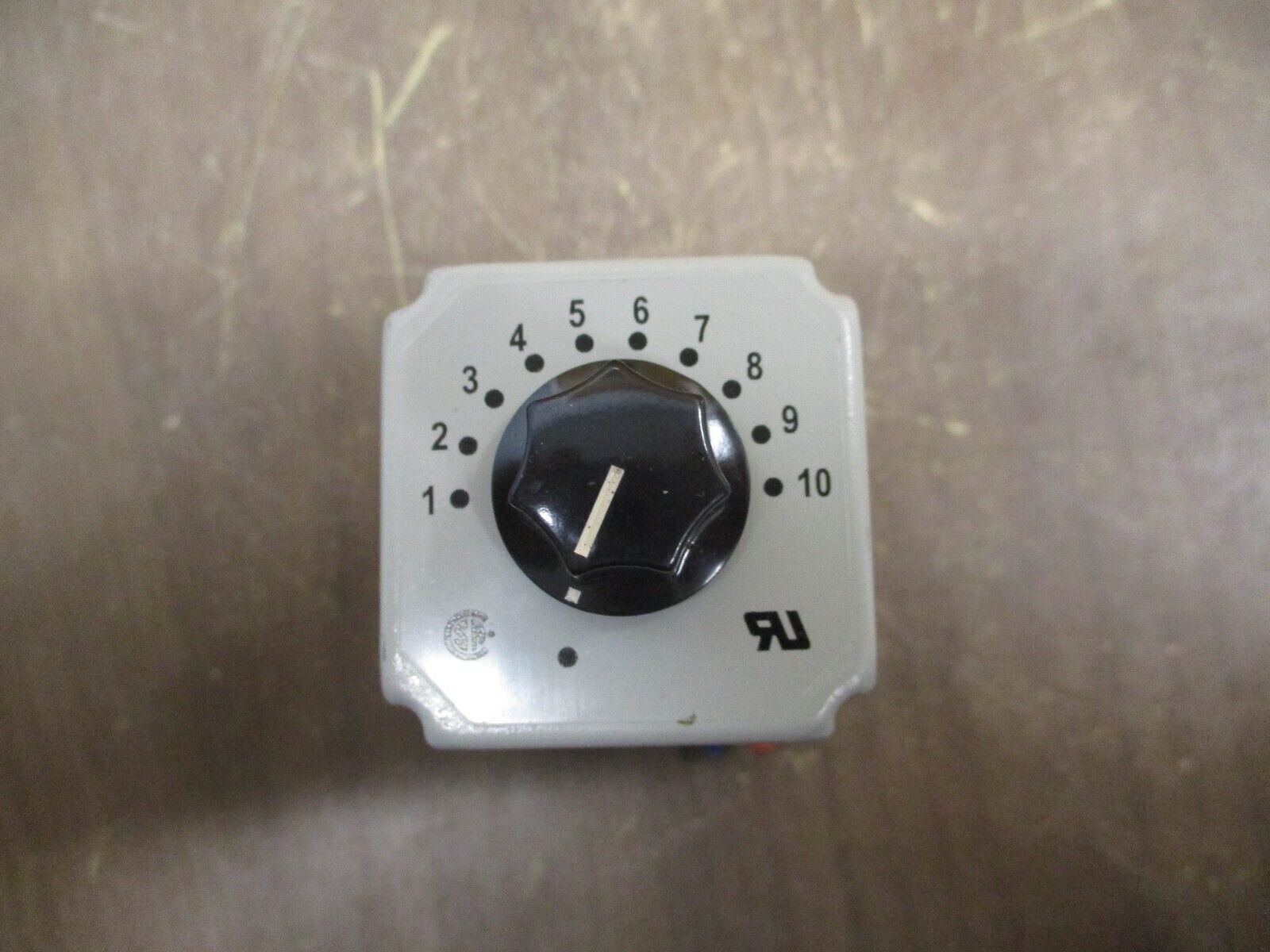 Time Mark Signaline Release Delay Relay 331-120V-180S w/ Base Used