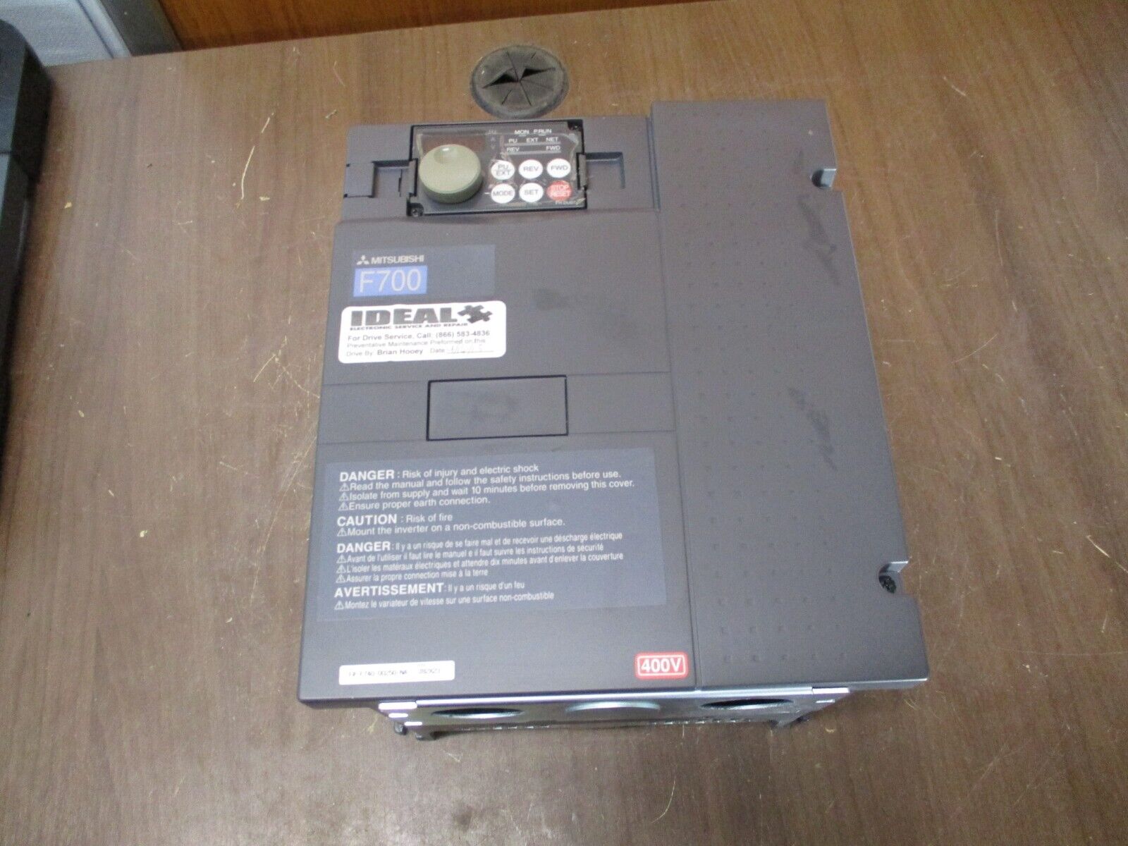 Mitsubishi F700 AC Drive FR-F740-00250-NA 15HP 3Ph w/ Keypad Used