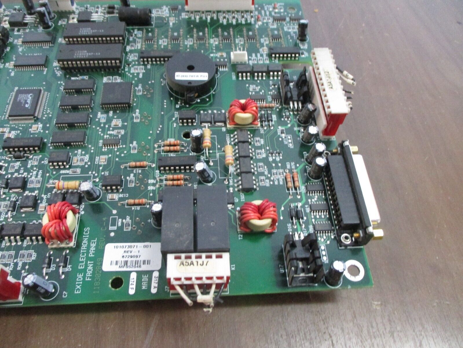 Eaton Monitor Panel Control Board 101073071-001 Rev. J01 Used