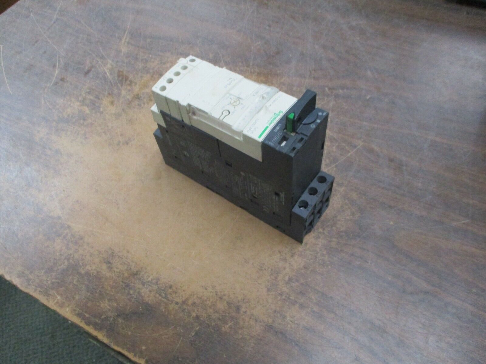Schneider Electric Motor Protector LUCD12FU 110-240V Trip: 3-12A Used