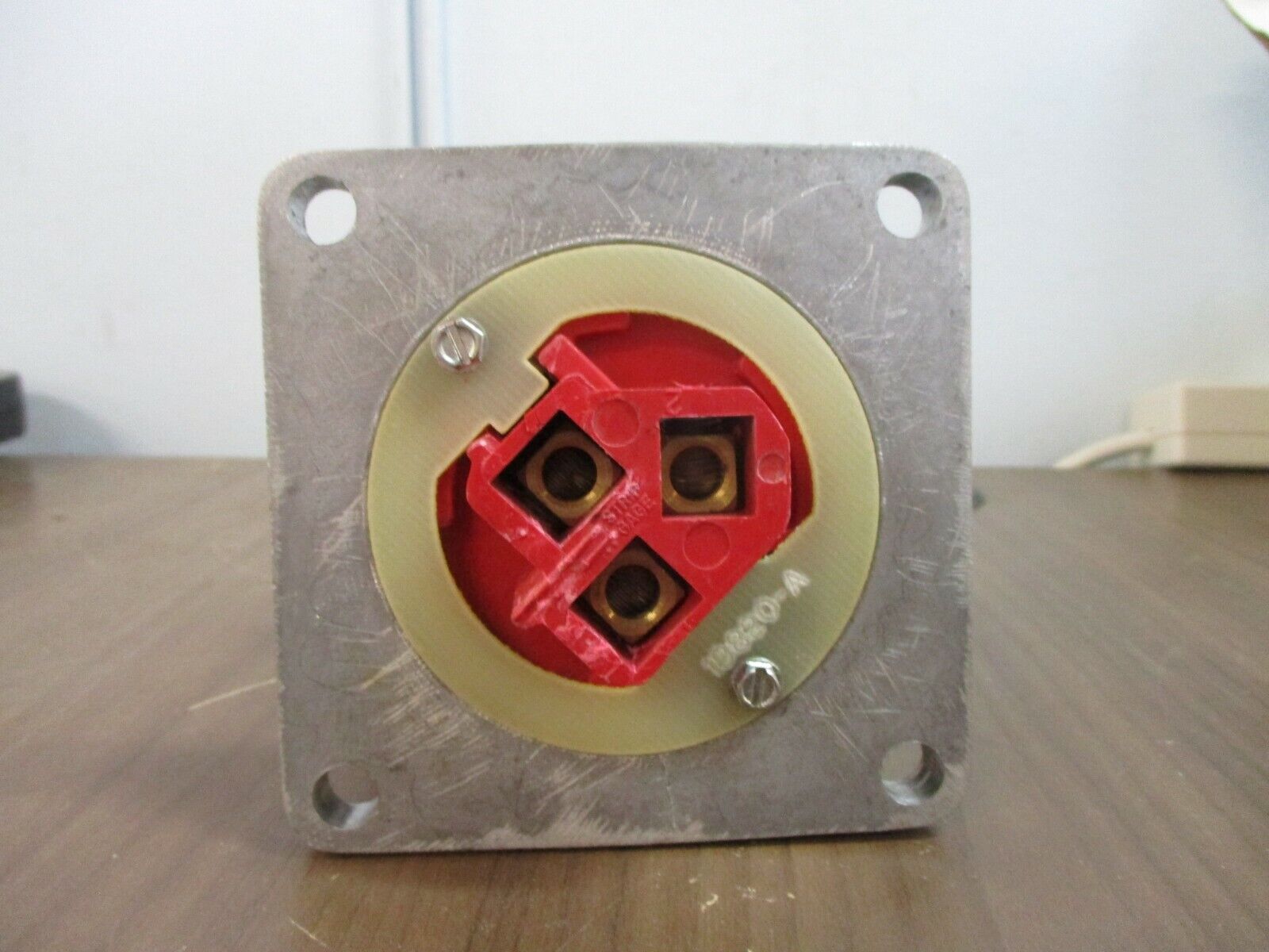 Cooper Crouse-Hinds Arktite 3R Receptacle AR631 60A 600V 3P 3W New Surplus