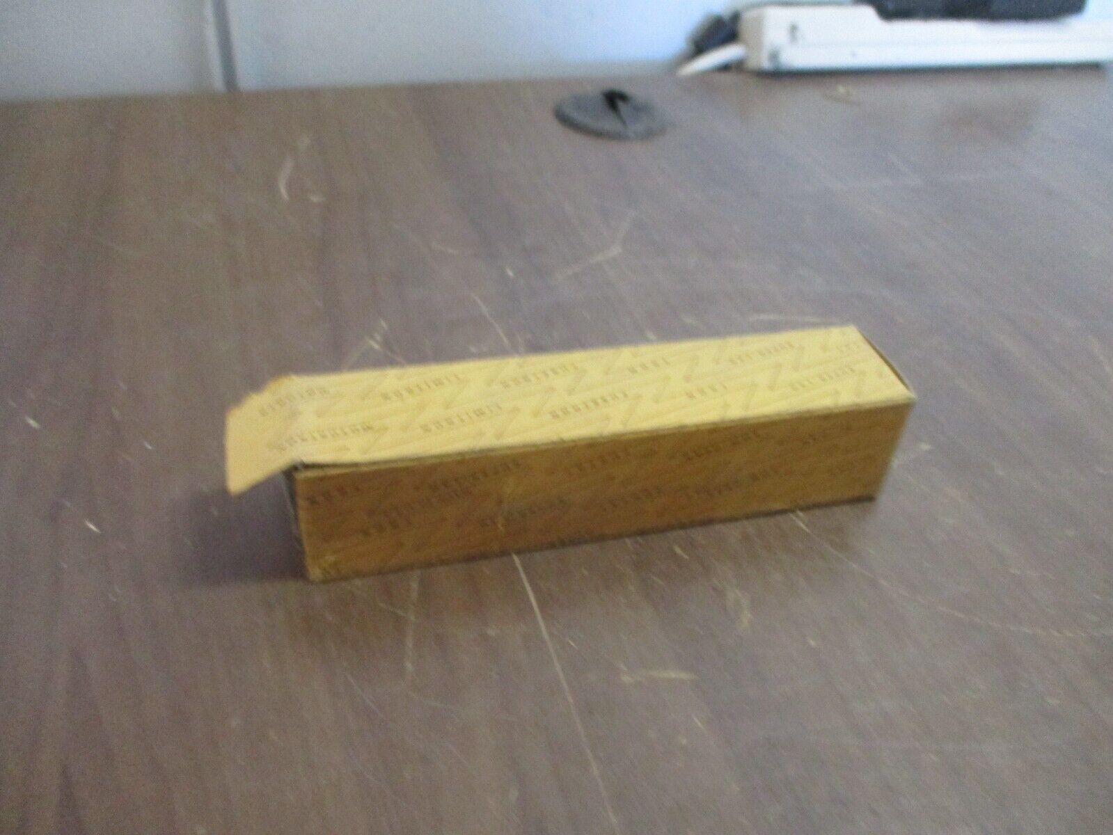 Buss Limitron Fuse KTN 200 200A 250V New Surplus