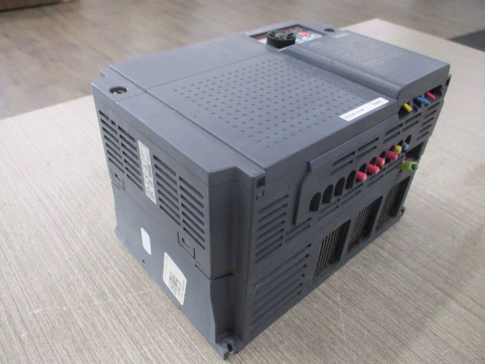 Mitsubishi D700 AC Drive FR-D740-120-NA 7.5 HP 3Ph Input: Output: Used
