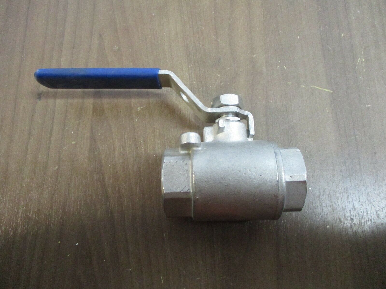 J-Flow Controls Stainless Steel Ball Valve JF1005 Size: 3/4" 2000 WOG Used