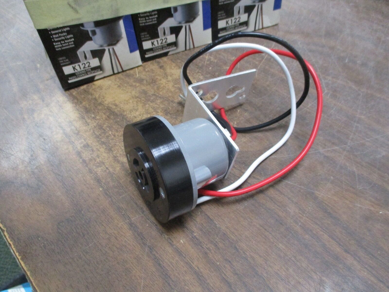 Intermatic Photo Control Receptacle K122 105-480V Lot of 3 New Surplus