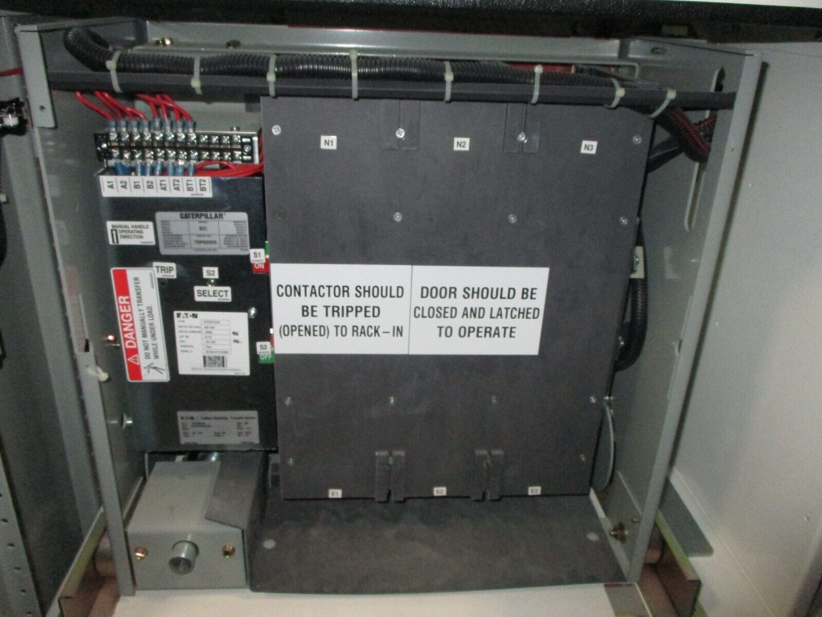 CAT / Eaton Bypass Isolation Automatic Transfer Switch BIC8C3X30800XSU 800A Used