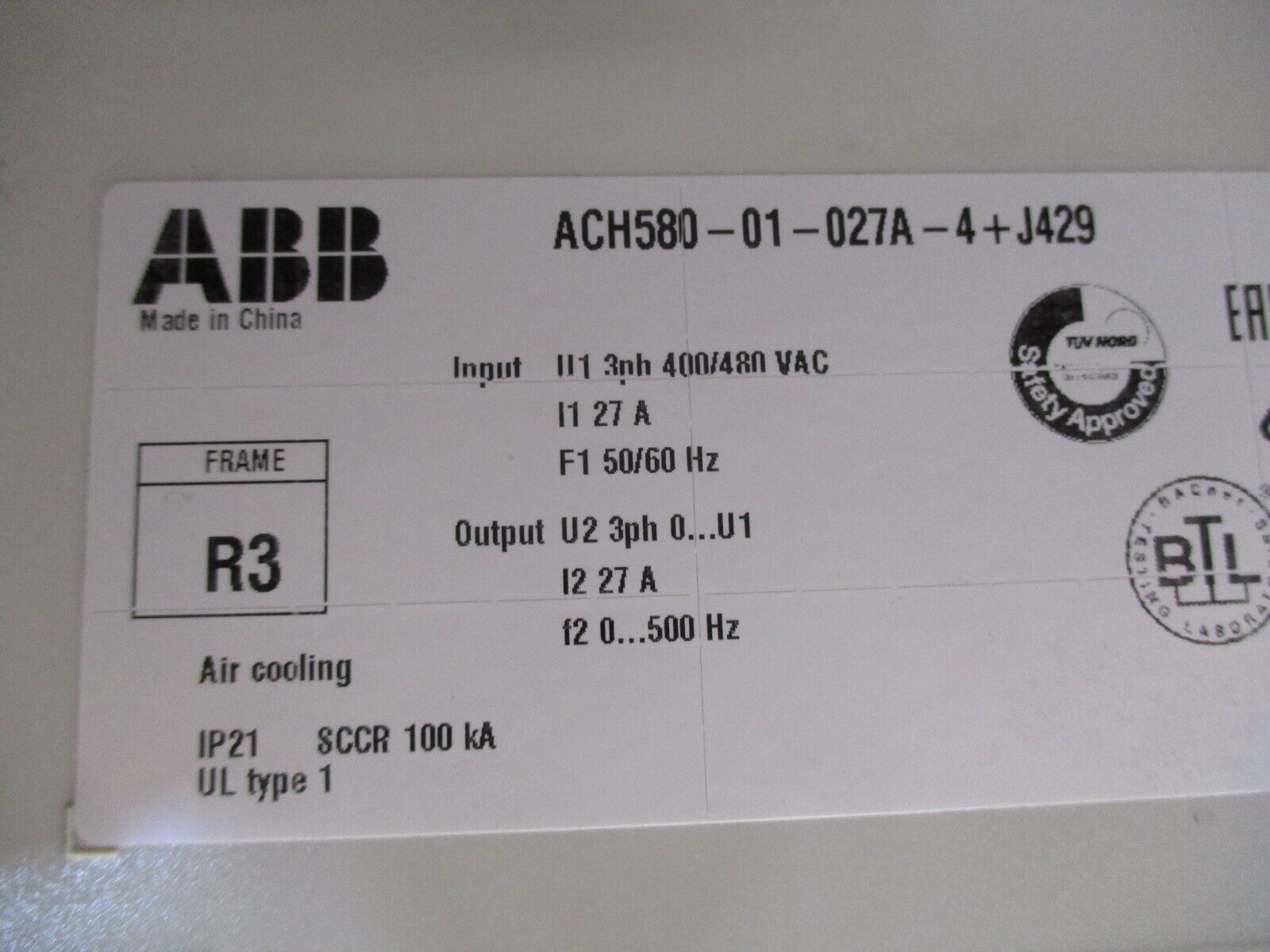 ABB ACH580 AC Drive ACH580-01-027A-4+J429 20HP 3Ph w/ Keypad Used