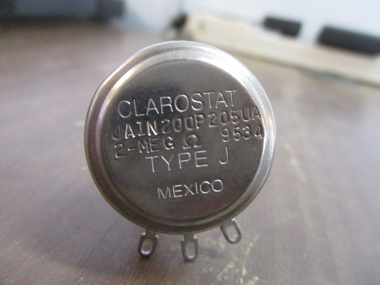 Clarostat Potentiometer JA1N200P205UA New Surplus