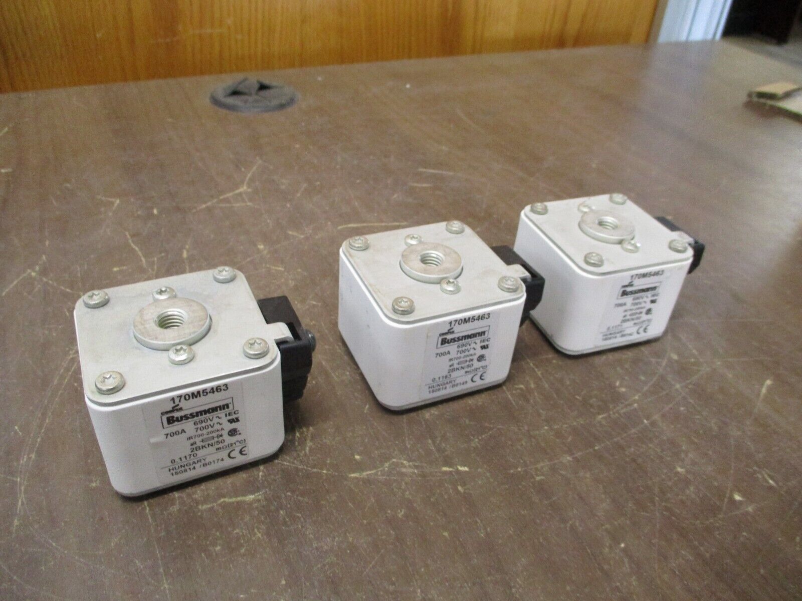 Cooper Bussmann Fuse 170M5463 700A 690V *Box of 3* New Surplus