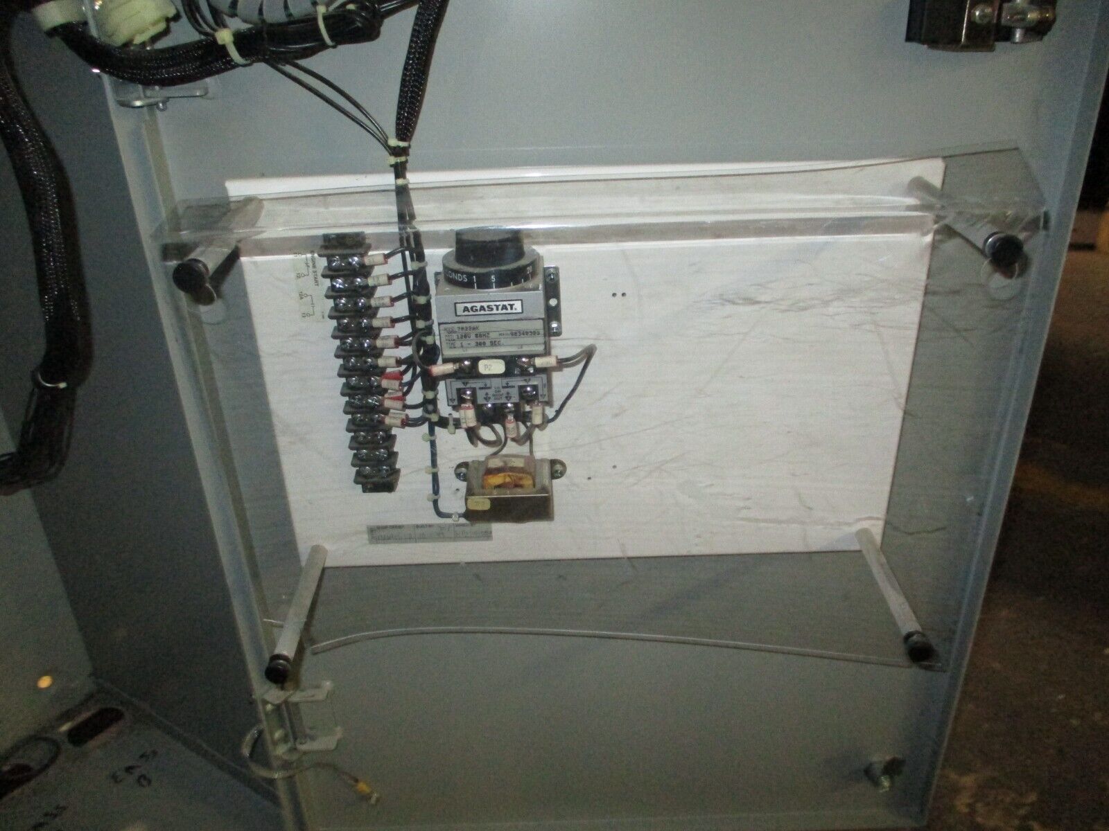 Zenith Automatic Transfer Switch ZTSL40EC-7 400A 277/480V 3Ph 60Hz Used