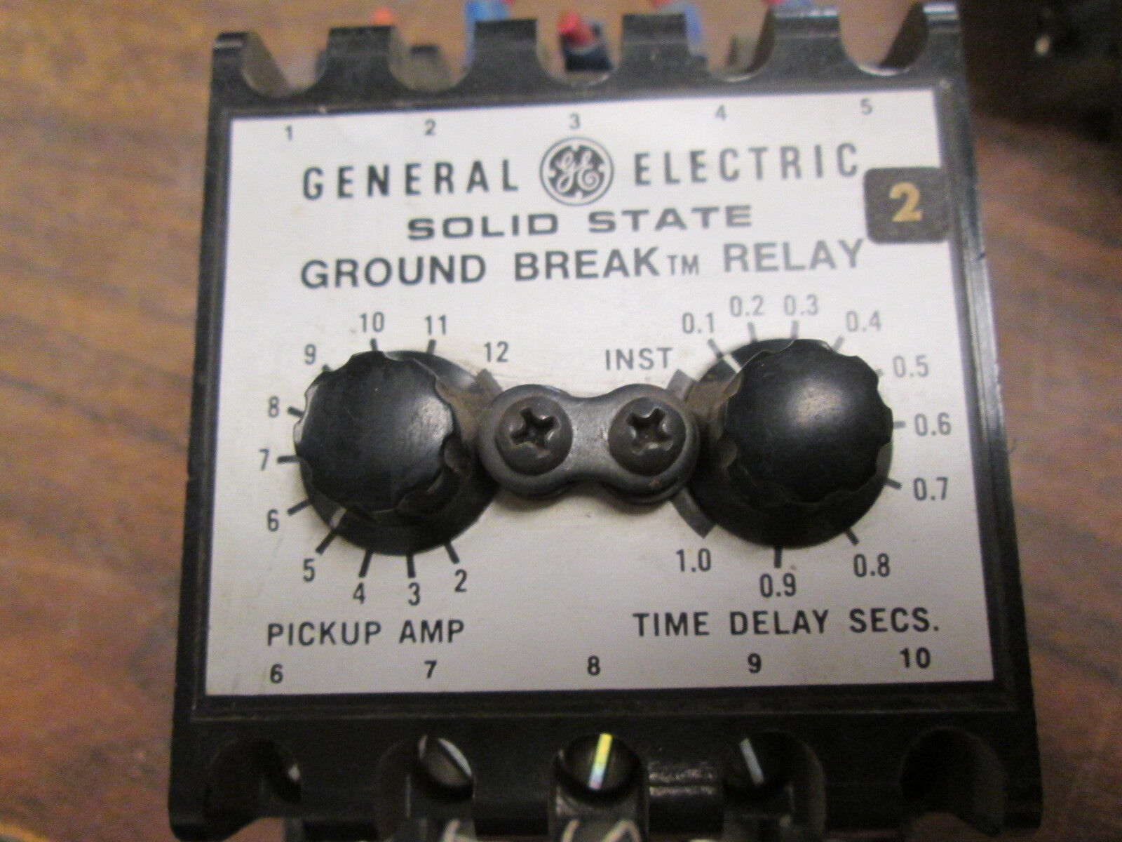 GE Ground Break System TGS0808/TGSR12/TGSMP *Chipped Relay Insulators* Used