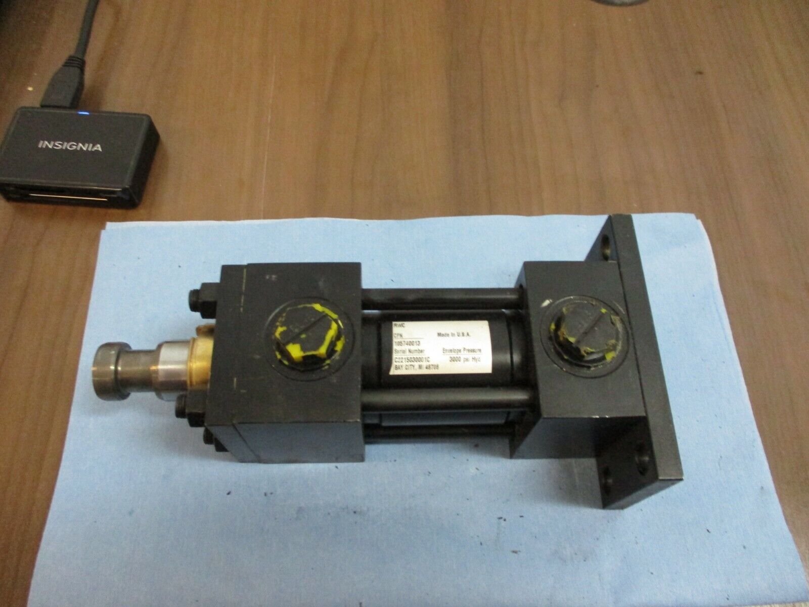 RWC Hydraulic Cylinder 105740013 3000 PSI Used