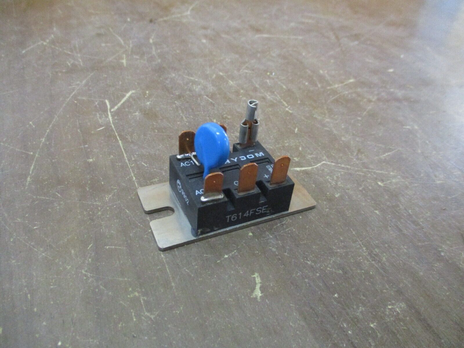 Crydom Solid State Relay T614FSE Used