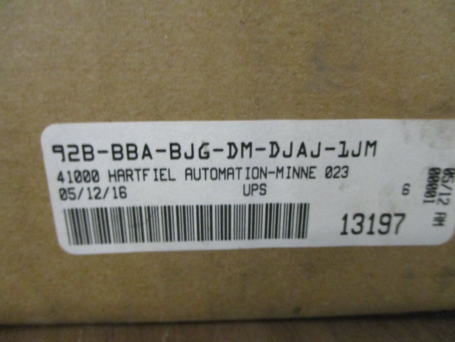 MAC Solenoid Valve 92B-BBA-BJG-DM-DJAJ-1JM New Surplus